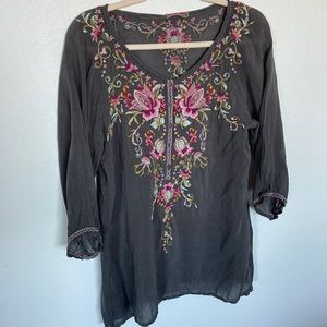 Johnny Was Embroiled top